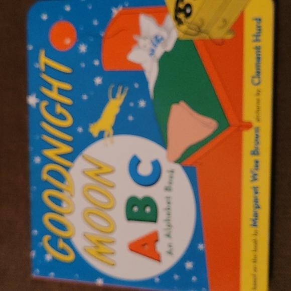 Baby Board books and puzzle bundled - Picture 3 of 6